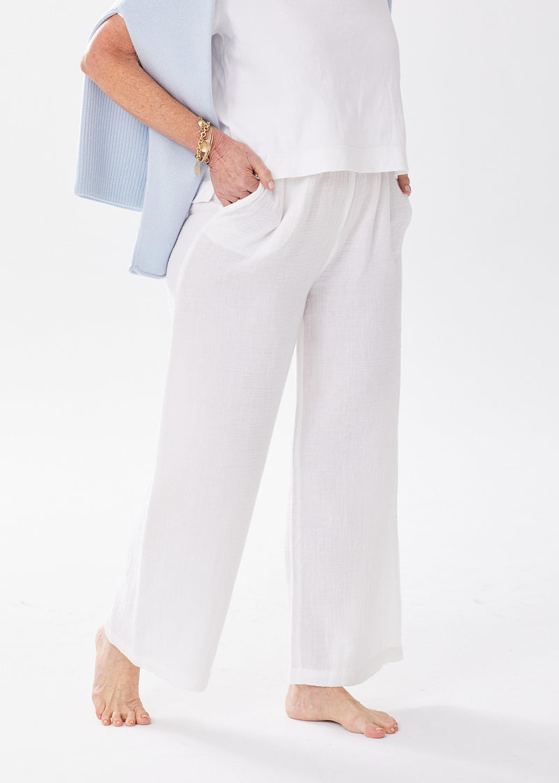 Comfort Lady Slim Fit Women White Trousers - Buy Comfort Lady Slim Fit Women  White Trousers Online at Best Prices in India | Flipkart.com